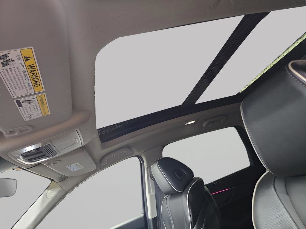 2022 Acura MDX w/Advance Package