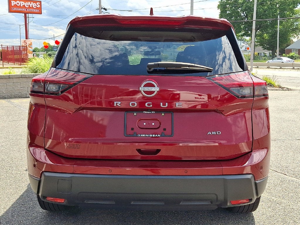 2025 Nissan Rogue SV