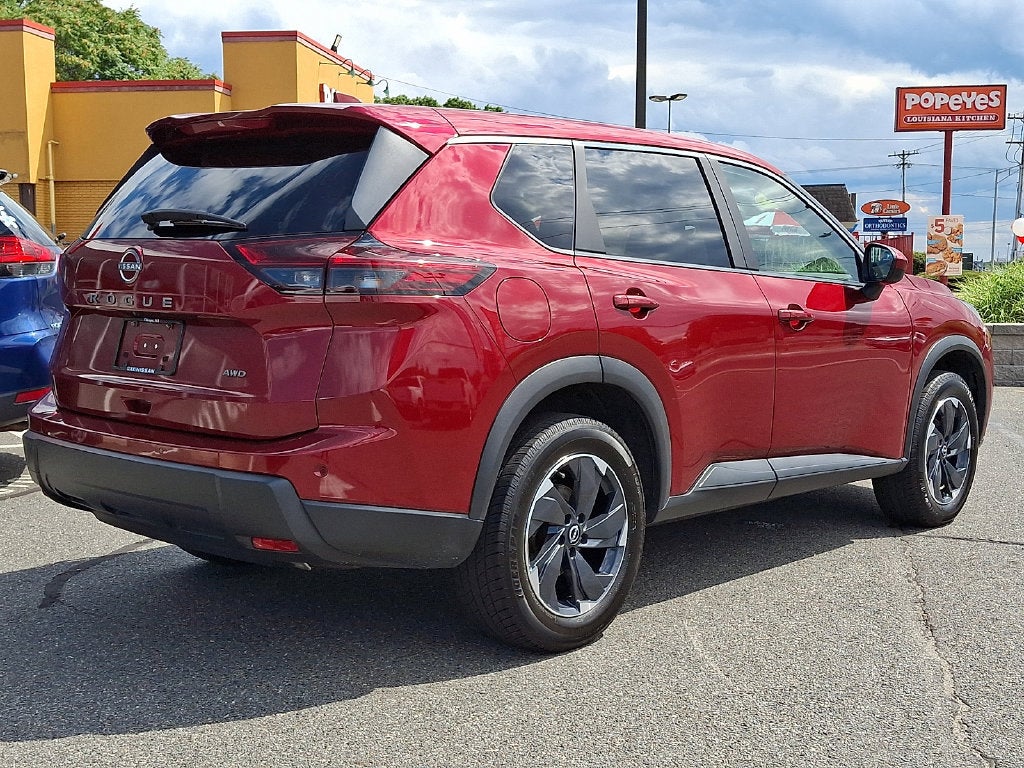 2025 Nissan Rogue SV