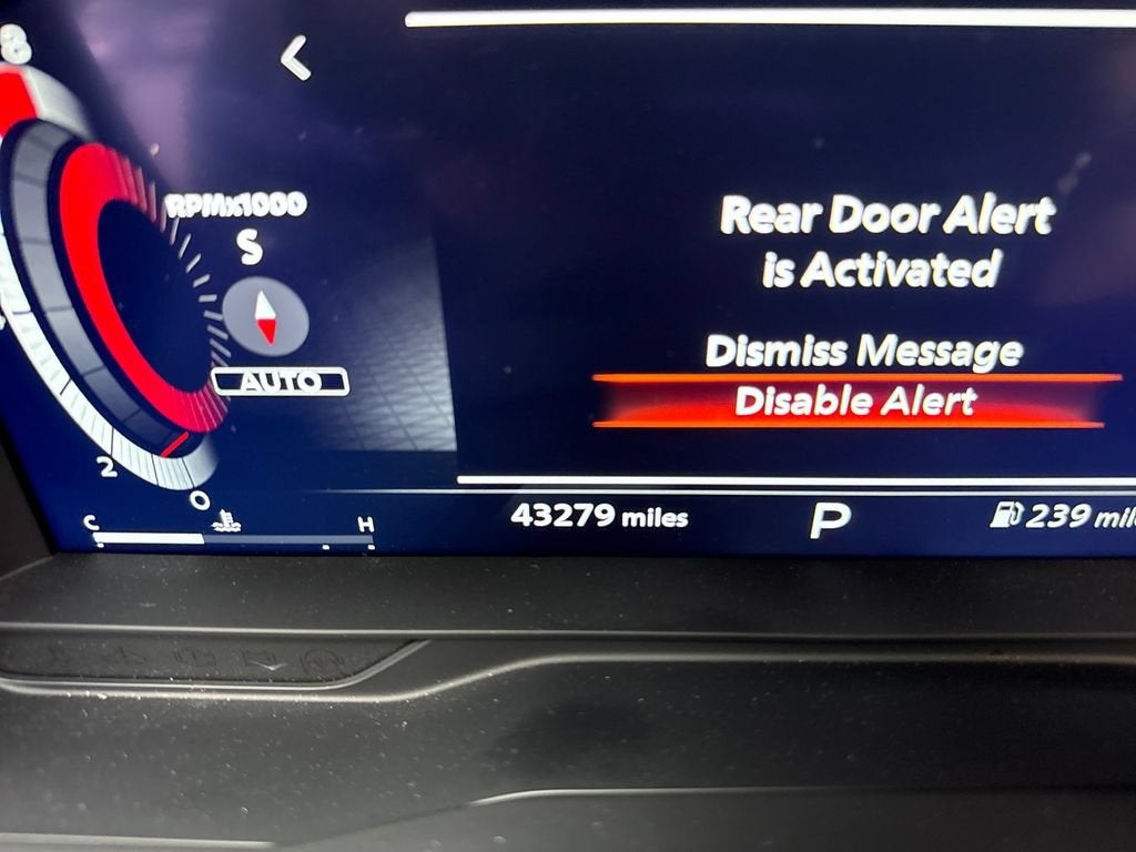 2025 Nissan Pathfinder Platinum