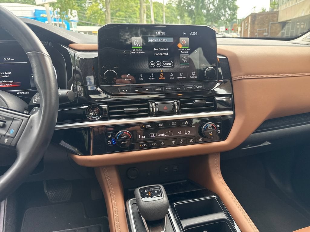 2025 Nissan Pathfinder Platinum