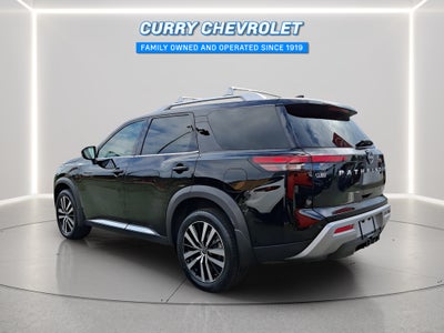 2025 Nissan Pathfinder Platinum