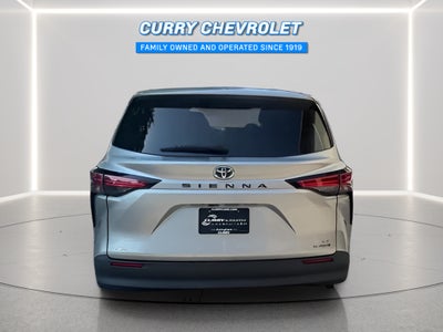 2021 Toyota Sienna LE