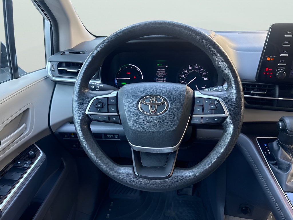 2021 Toyota Sienna LE
