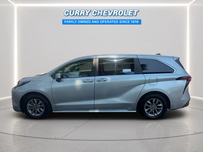 2021 Toyota Sienna LE
