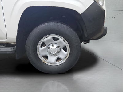 2017 Toyota Tacoma SR