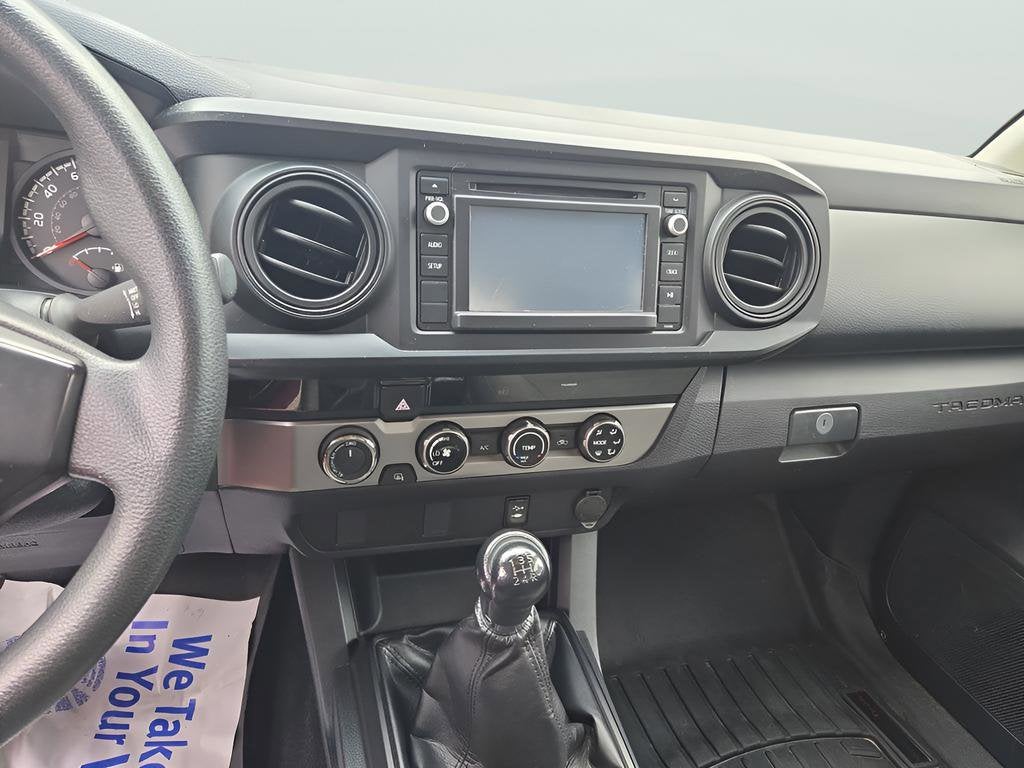 2017 Toyota Tacoma SR