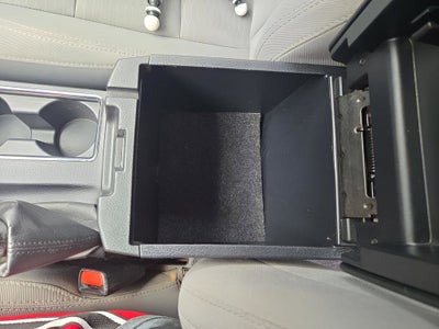 2017 Toyota Tacoma SR