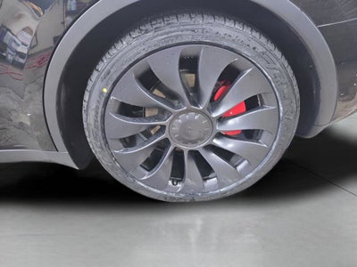 2024 Tesla Model Y Performance