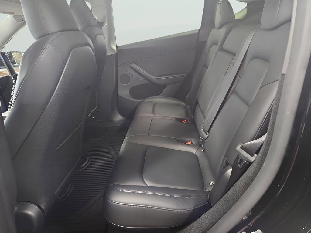 2024 Tesla Model Y Performance