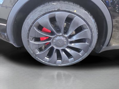 2024 Tesla Model Y Performance