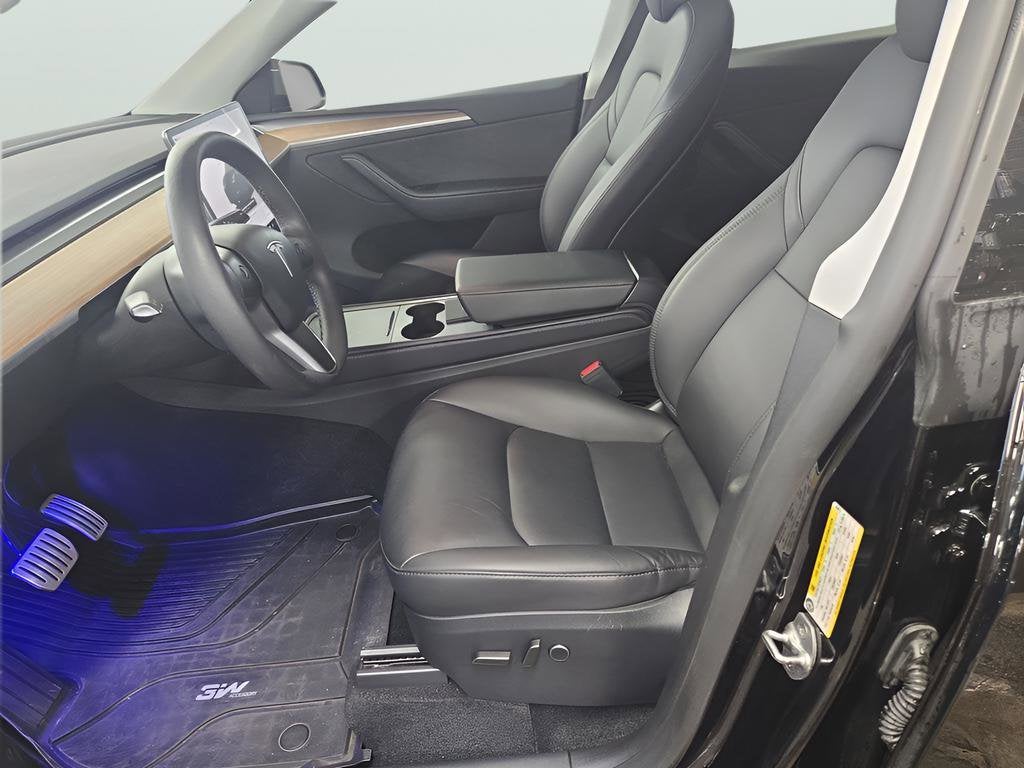 2024 Tesla Model Y Performance