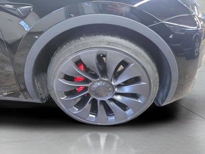 2024 Tesla Model Y Performance