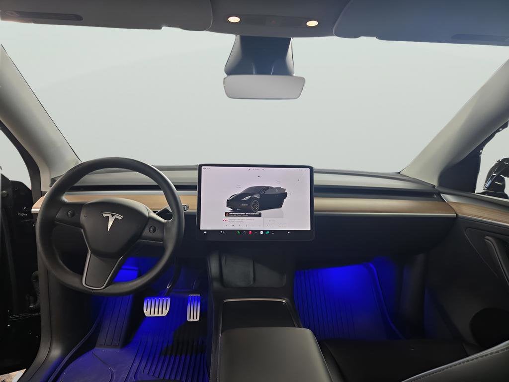 2024 Tesla Model Y Performance