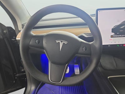 2024 Tesla Model Y Performance