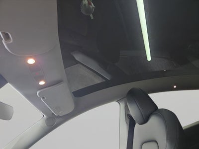2024 Tesla Model Y Performance