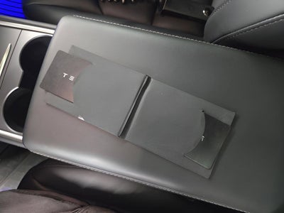 2024 Tesla Model Y Performance