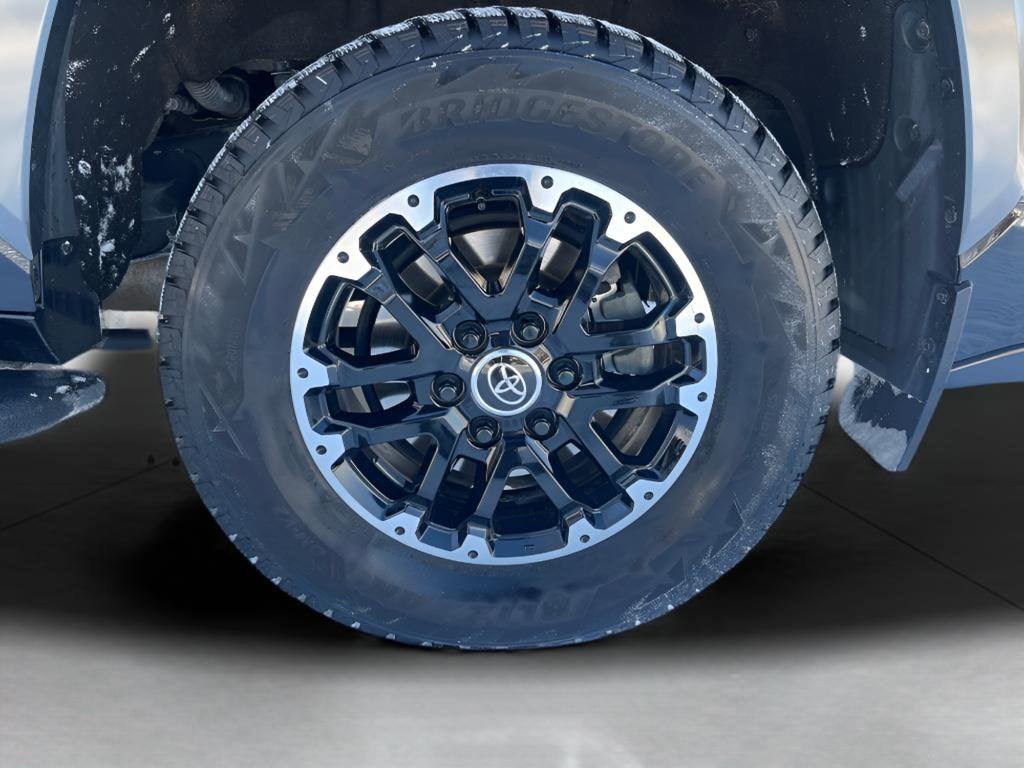 2023 Toyota Sequoia SR5