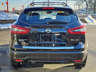 2022 Nissan Rogue Sport SL