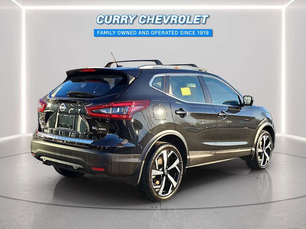 2022 Nissan Rogue Sport SL