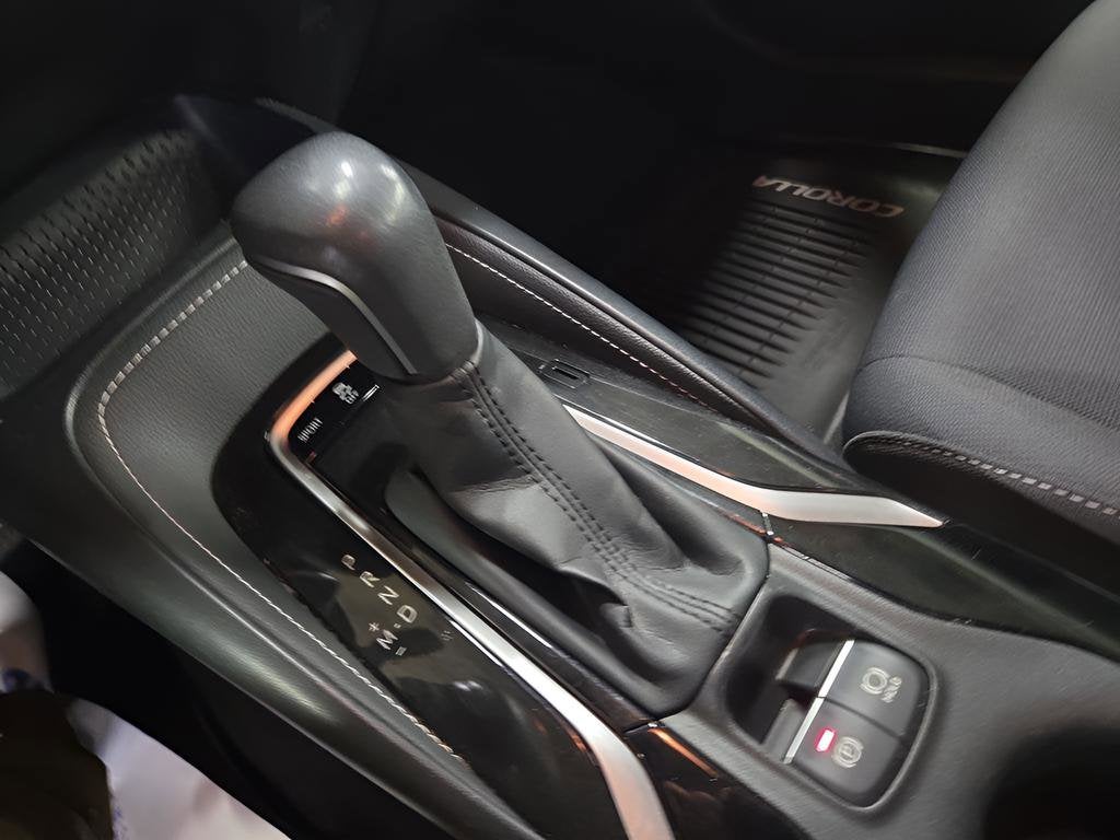 2019 Toyota Corolla Hatchback SE