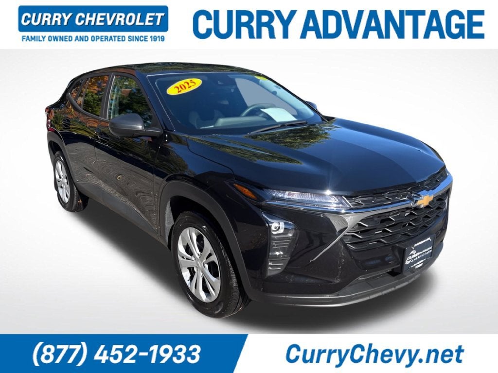 2025 Chevrolet Trax LS