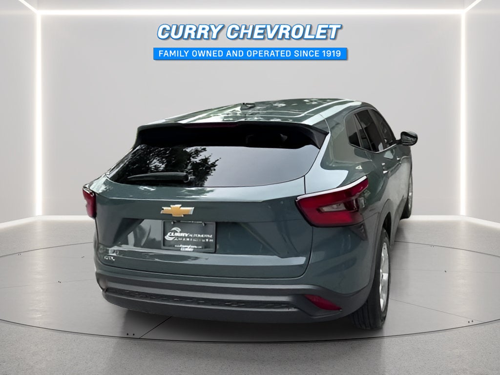 2025 Chevrolet Trax LS