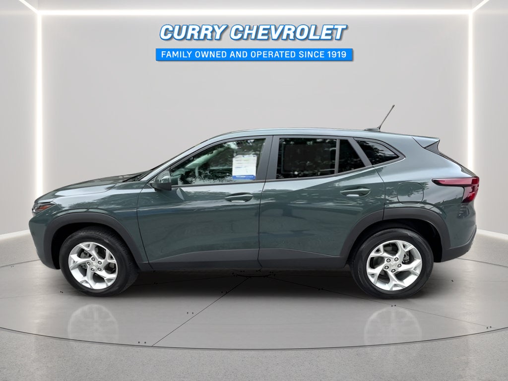 2025 Chevrolet Trax LS