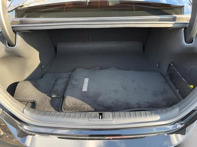 2024 Genesis G70 2.5T