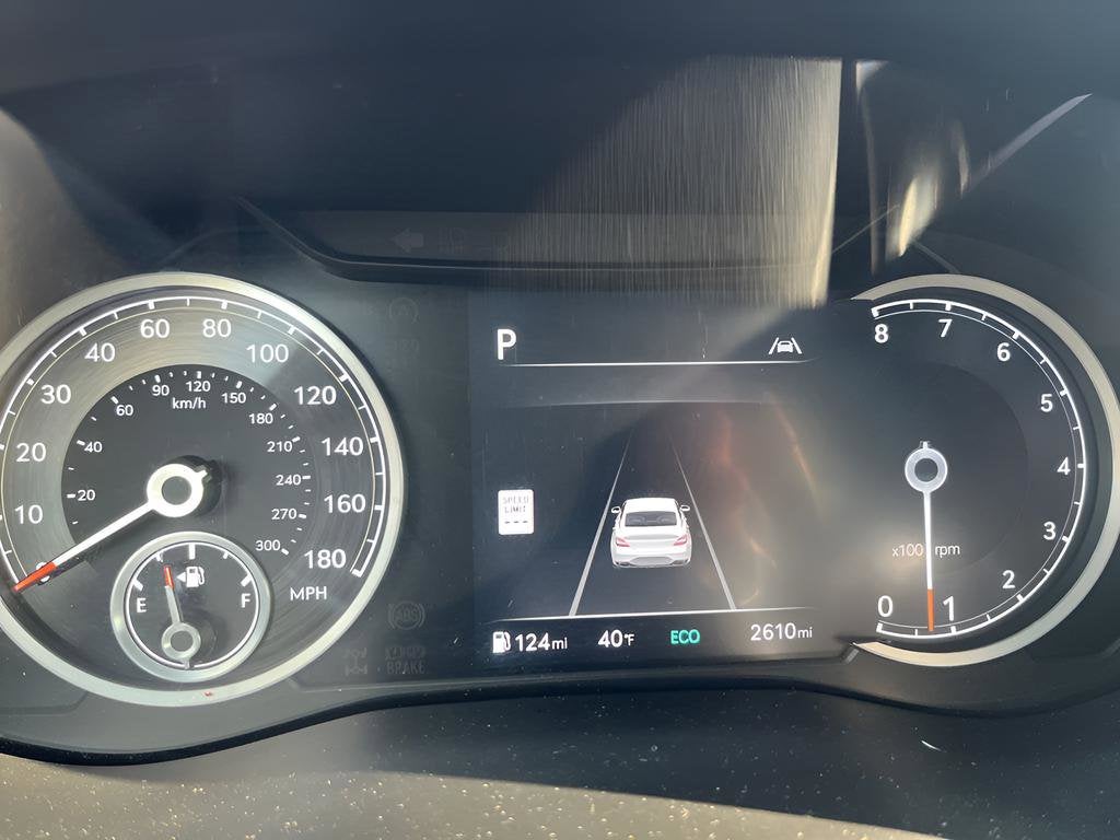 2024 Genesis G70 2.5T