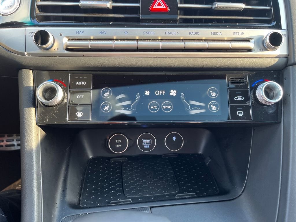 2024 Genesis G70 2.5T