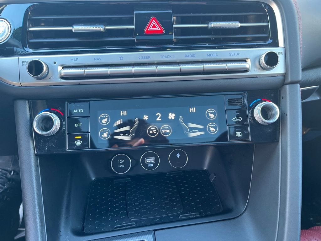 2024 Genesis G70 2.5T