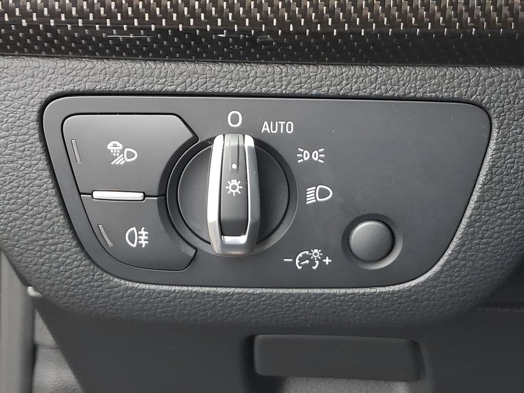 2023 Audi SQ5 Premium Plus