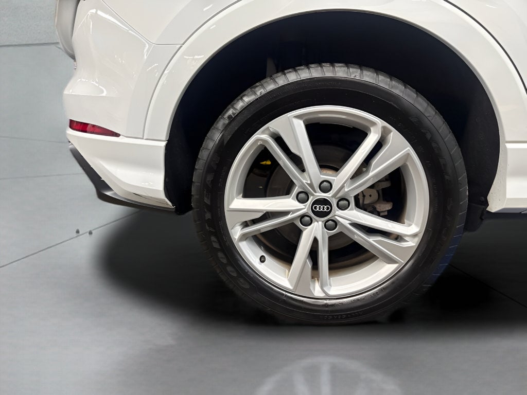 2021 Audi Q3 S line Premium Plus