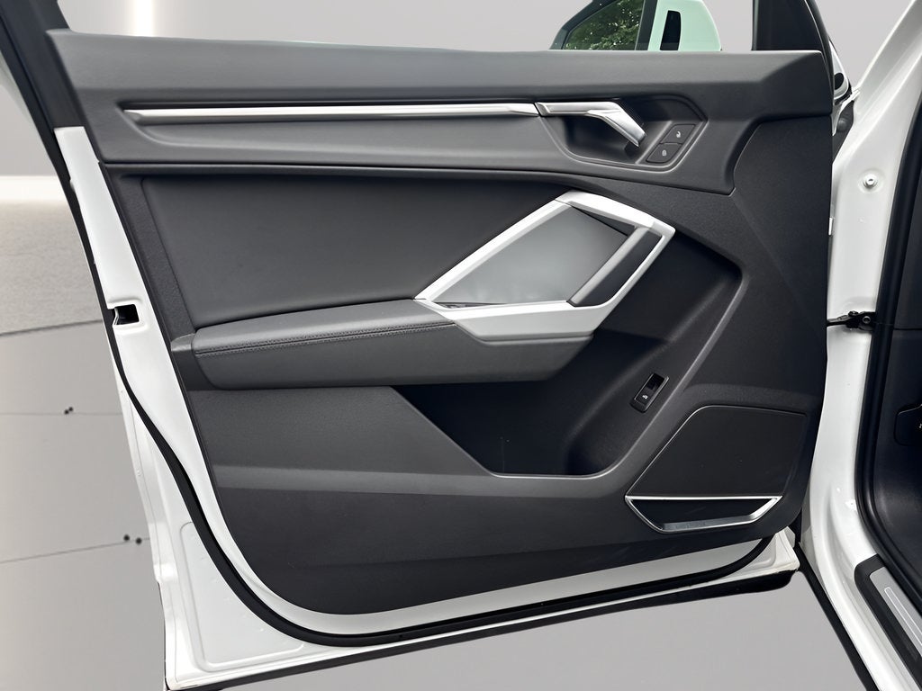 2021 Audi Q3 S line Premium Plus