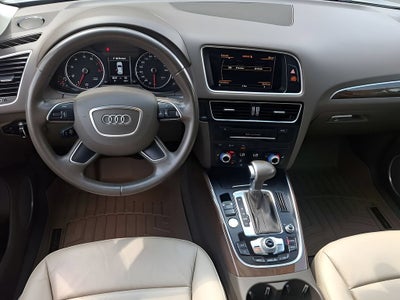 2017 Audi Q5 2.0T quattro Premium Plus