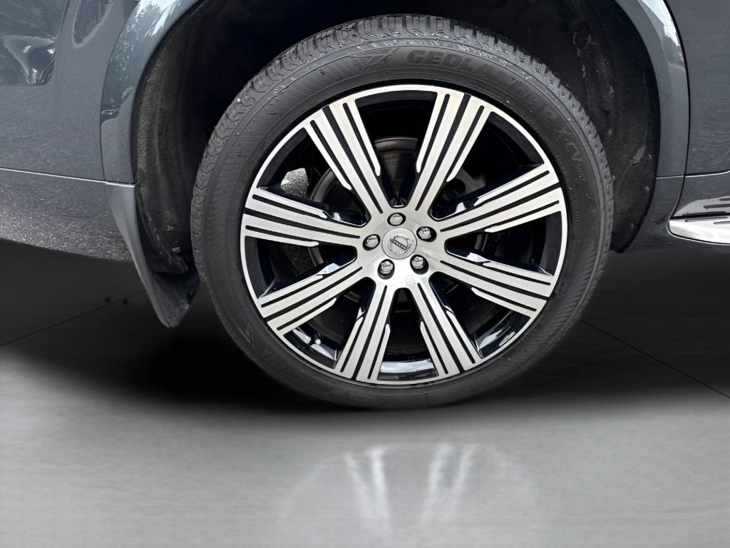 2022 Volvo XC90 Inscription