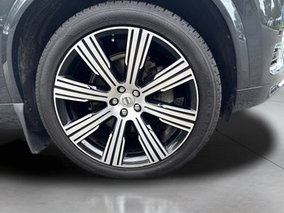 2022 Volvo XC90 Inscription