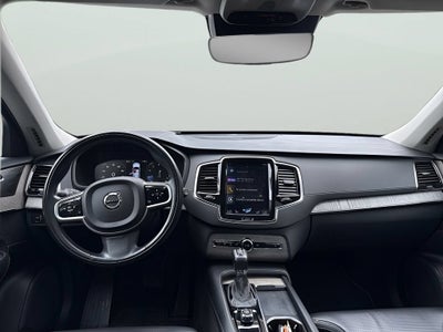 2022 Volvo XC90 Inscription