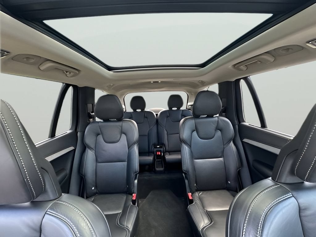 2022 Volvo XC90 Inscription