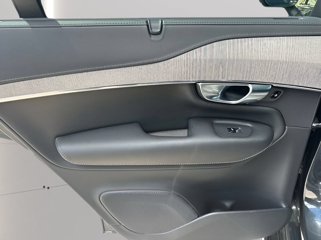 2022 Volvo XC90 Inscription