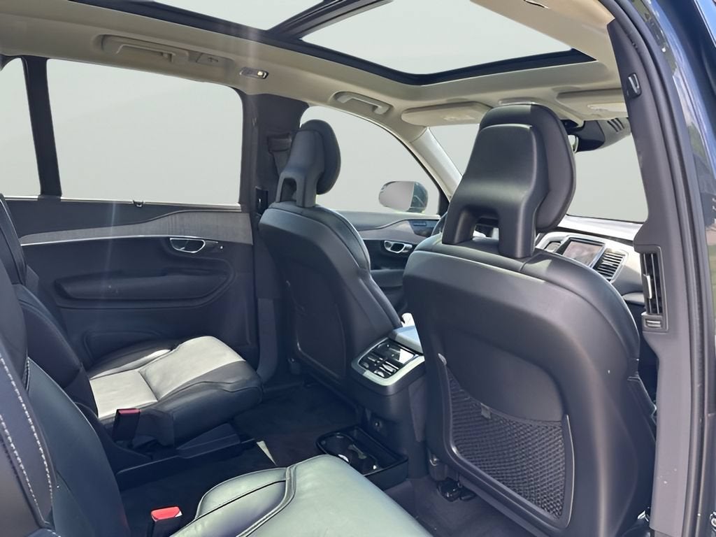 2022 Volvo XC90 Inscription