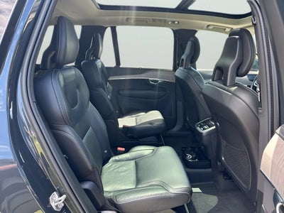 2022 Volvo XC90 Inscription