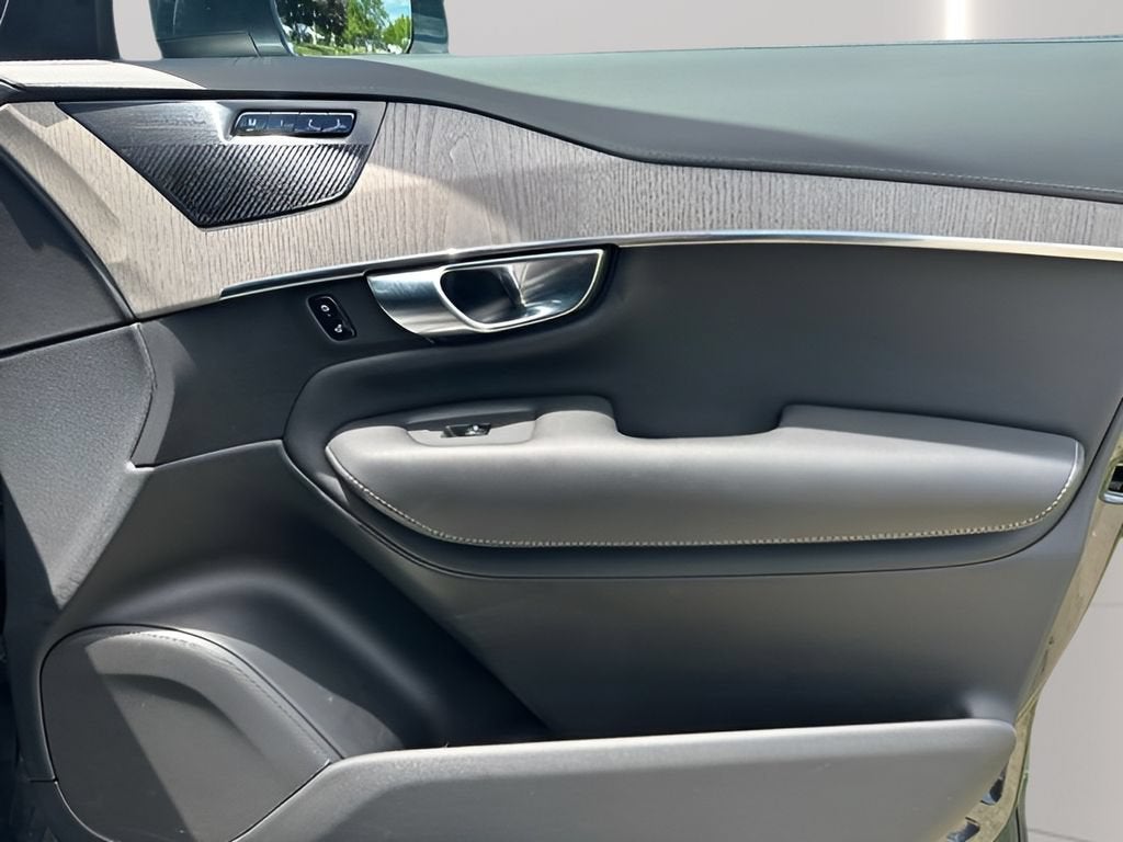 2022 Volvo XC90 Inscription