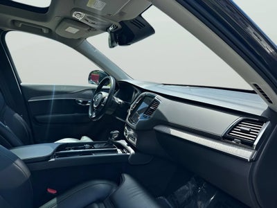 2022 Volvo XC90 Inscription