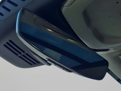 2023 Volvo XC60 Ultimate Bright Theme