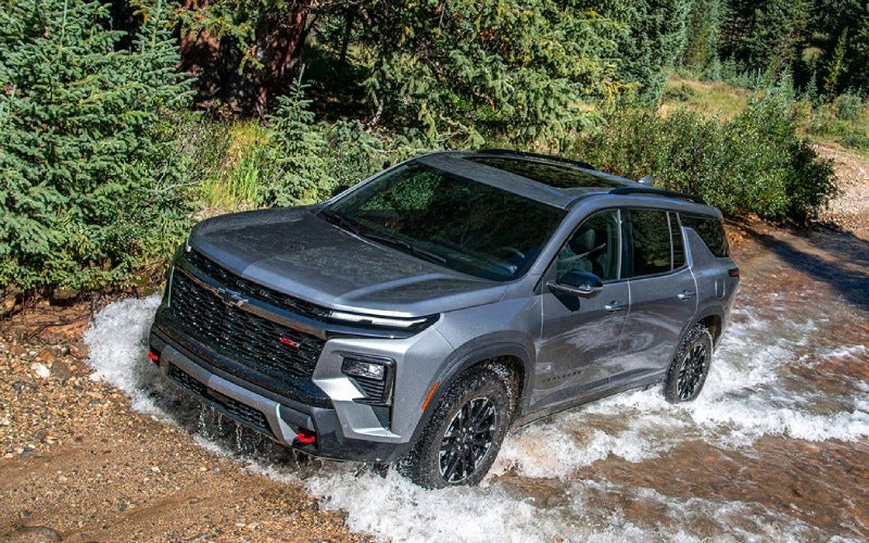 2026chevrolettraverse-exterior-02