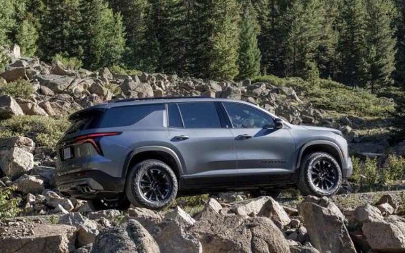 2026chevrolettraverse-exterior-03